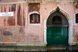 Venetian Entryway
